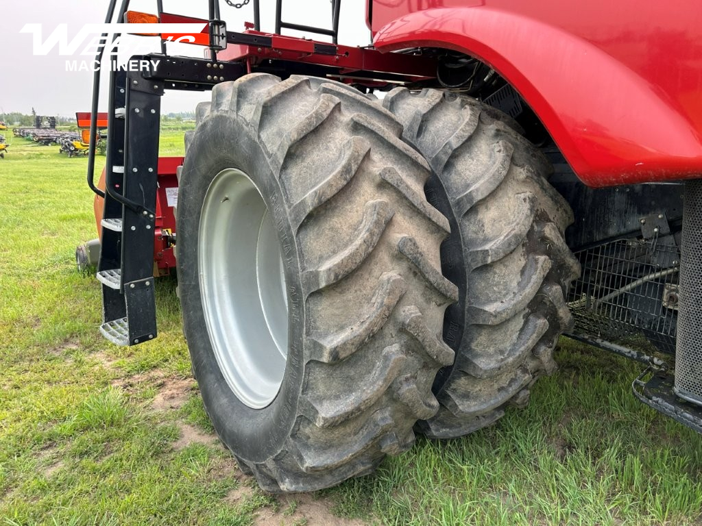 2015 Case IH 9240 Combine