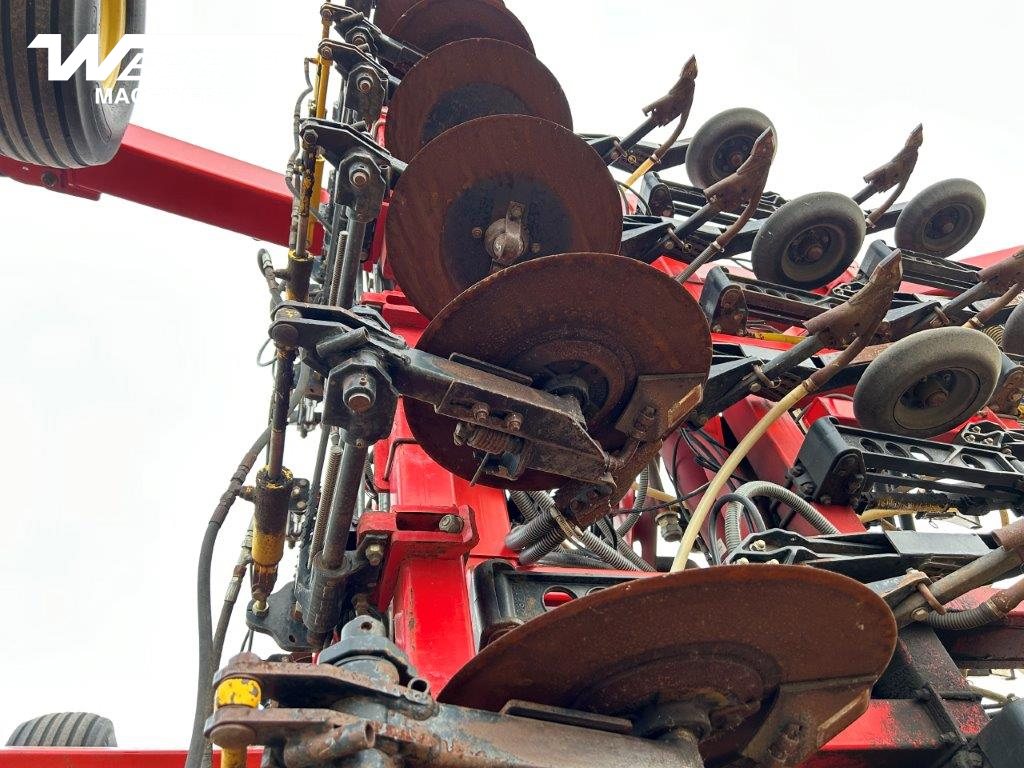 2009 Bourgault 3310-65' Air Drill