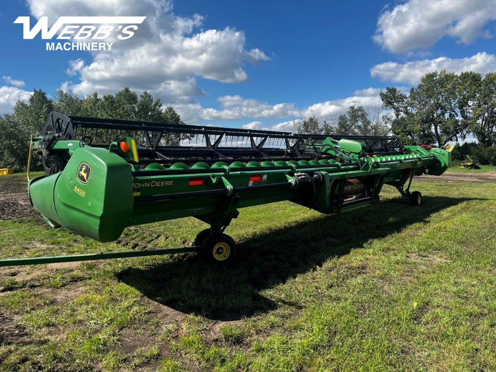2011 John Deere 640D Header Combine