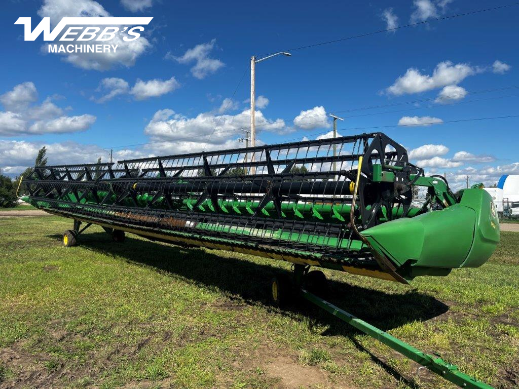 2011 John Deere 640D Header Combine