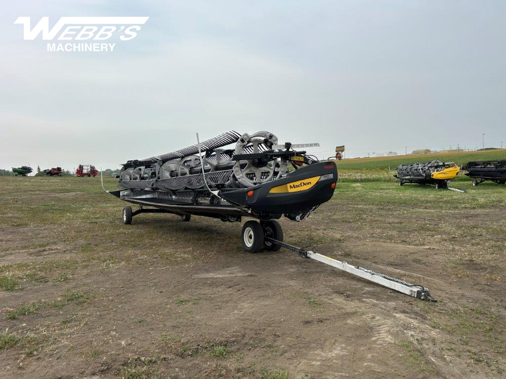 2022 MacDon FD235 Header Combine