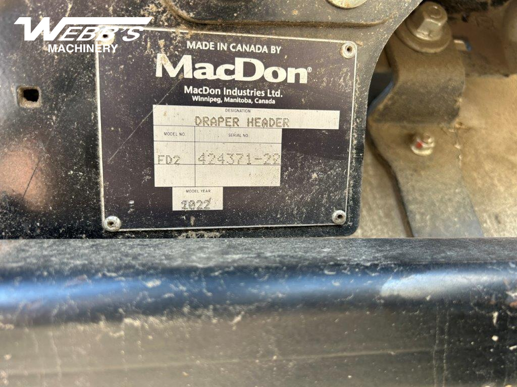 2022 MacDon FD235 Header Combine