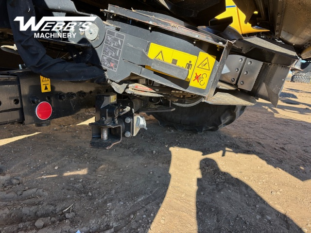 2022 New Holland CR9.90Z Combine