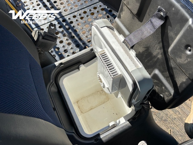 2022 New Holland CR9.90Z Combine