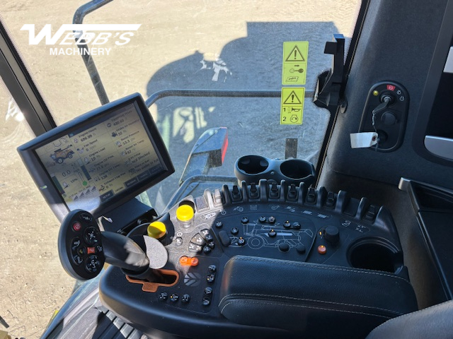 2022 New Holland CR9.90Z Combine