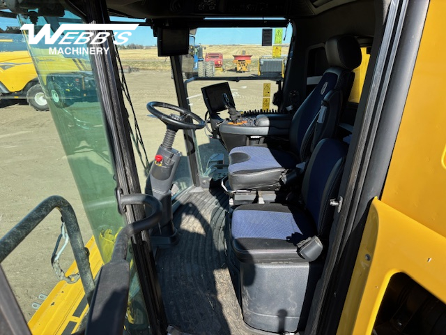 2022 New Holland CR9.90Z Combine