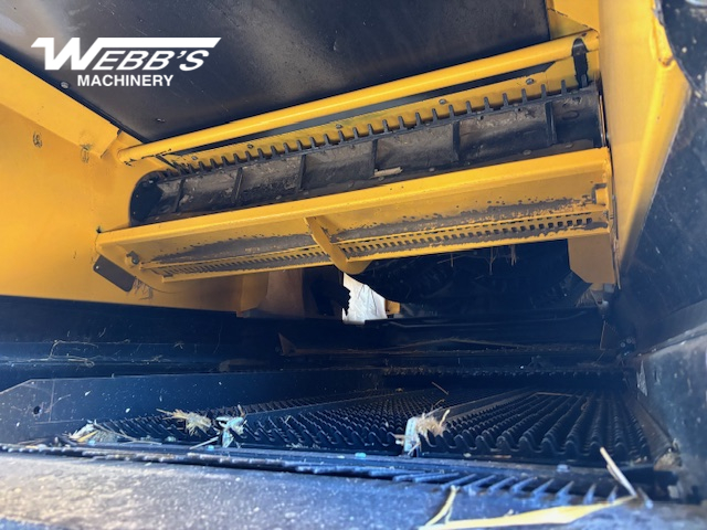 2022 New Holland CR9.90Z Combine