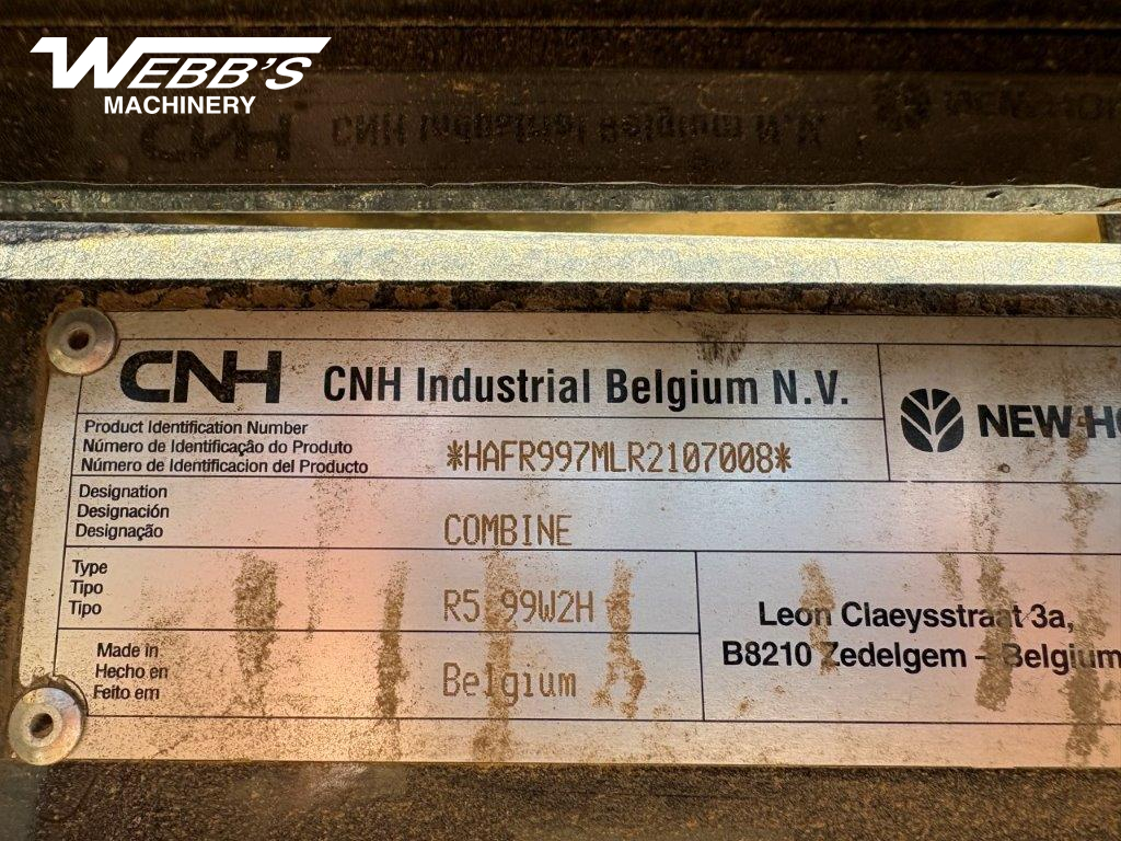 2025 New Holland CR9.90Z Combine