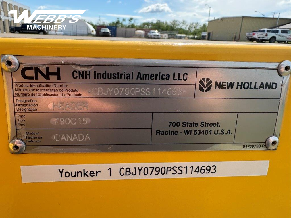 2025 New Holland CR9.90Z Combine
