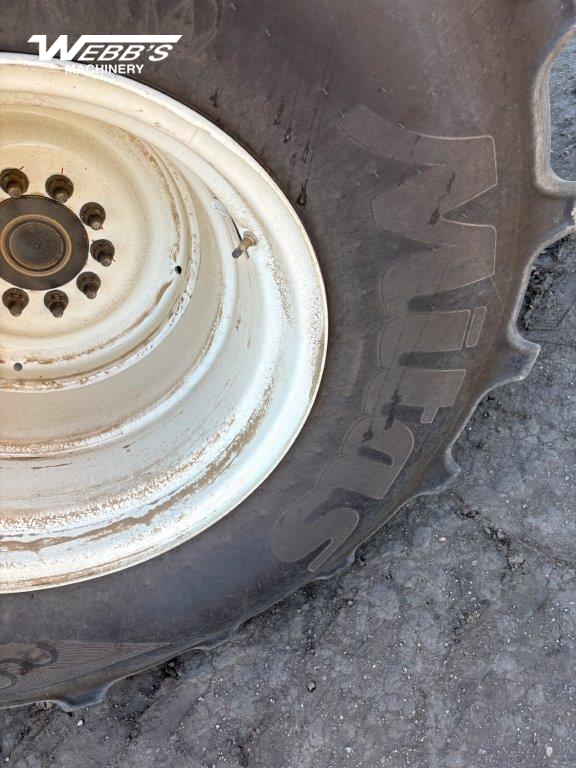 2025 New Holland CR9.90Z Combine