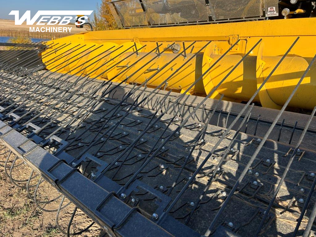 2023 New Holland CR10.90Z Combine