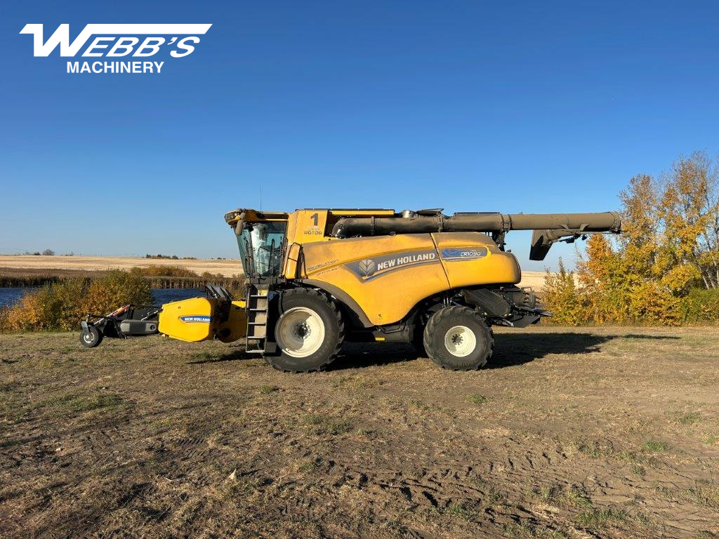 2023 New Holland CR10.90Z Combine