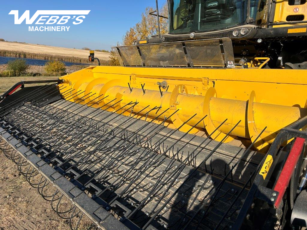 2023 New Holland CR10.90Z Combine