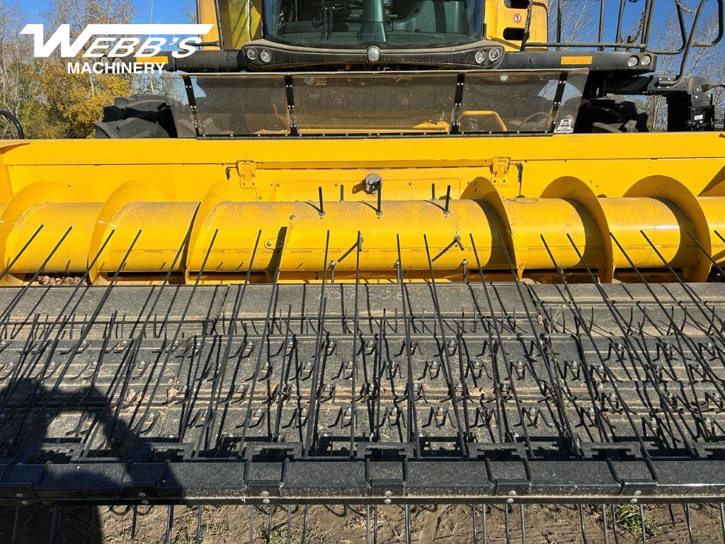 2023 New Holland CR10.90Z Combine