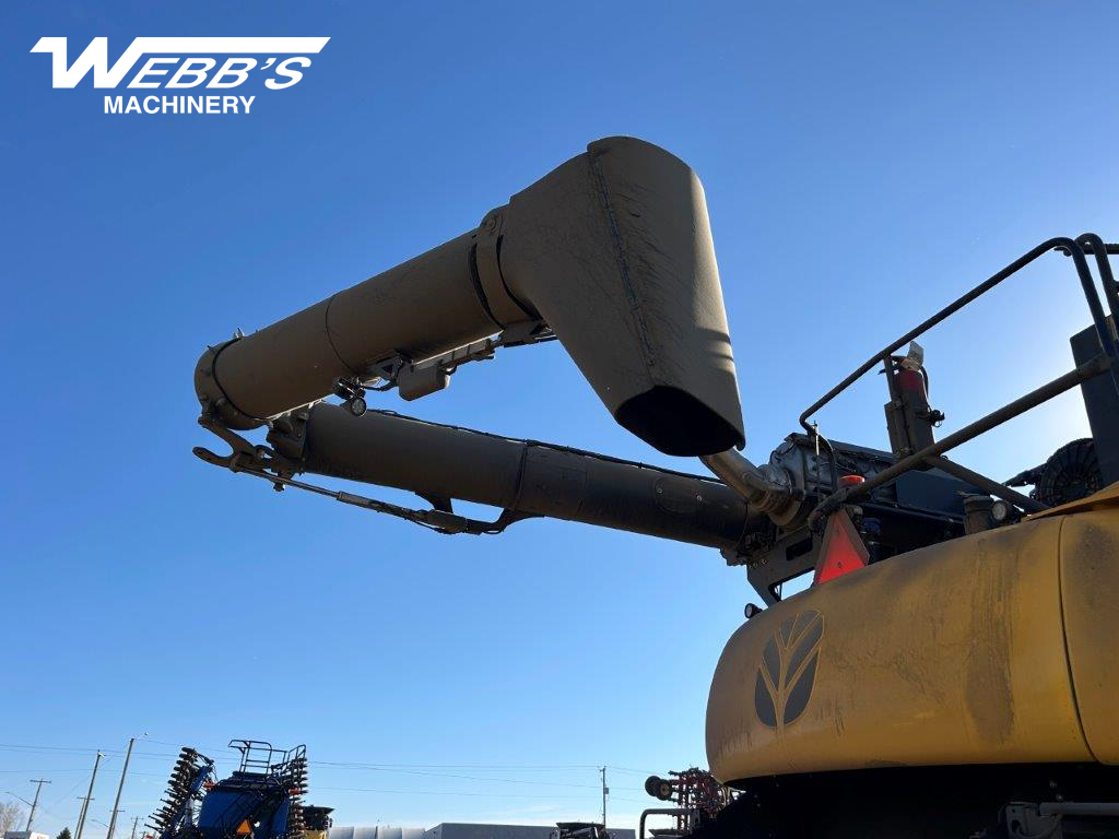 2023 New Holland CR10.90Z Combine