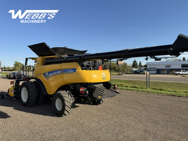 2023 New Holland CR10.90Z Combine