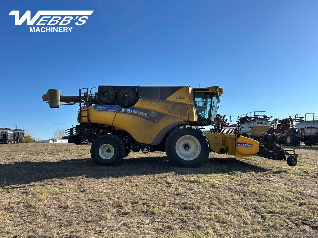 2023 New Holland CR10.90Z Combine