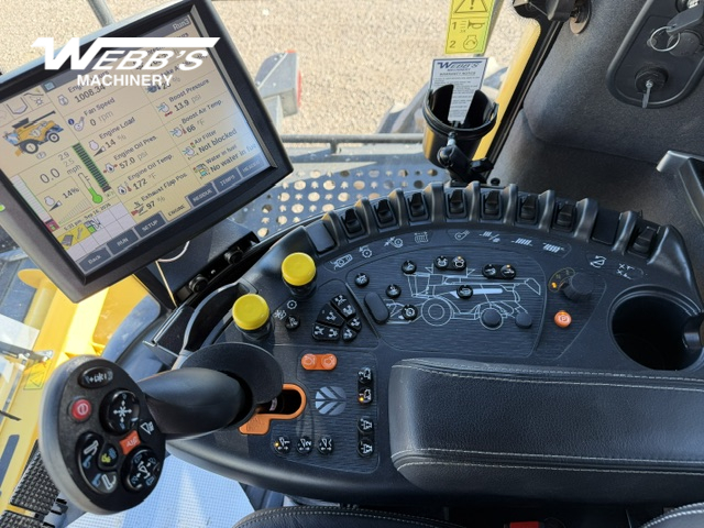 2023 New Holland CR10.90Z Combine