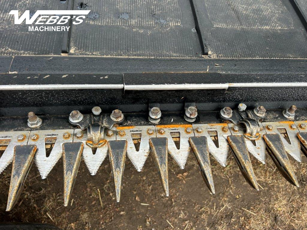 2023 MacDon FD240 Header Combine