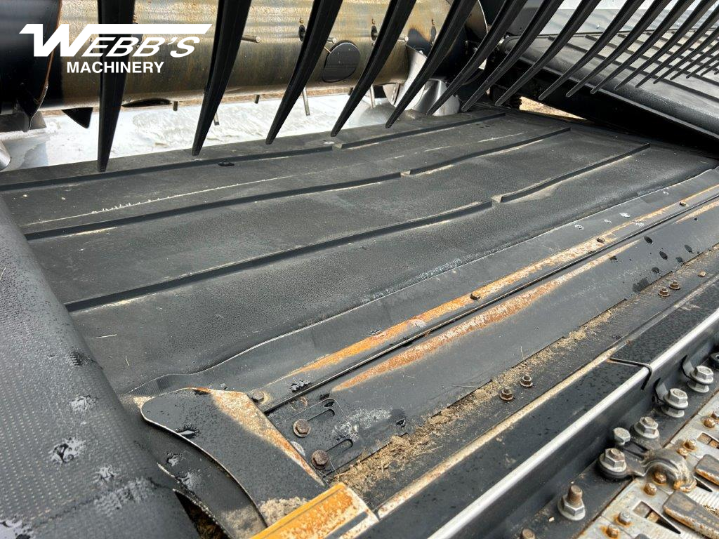 2023 MacDon FD240 Header Combine