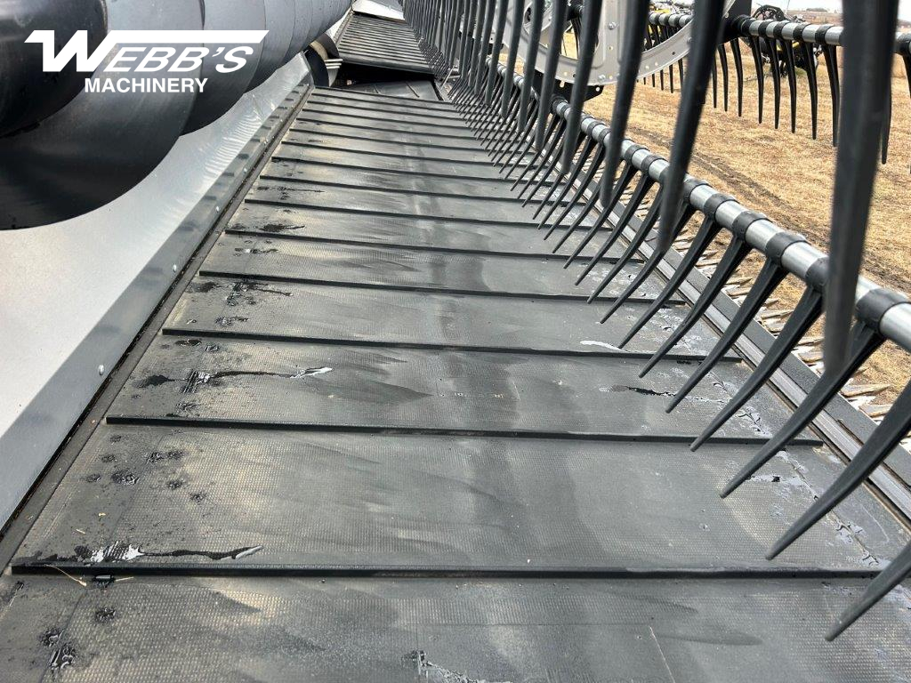 2023 MacDon FD240 Header Combine