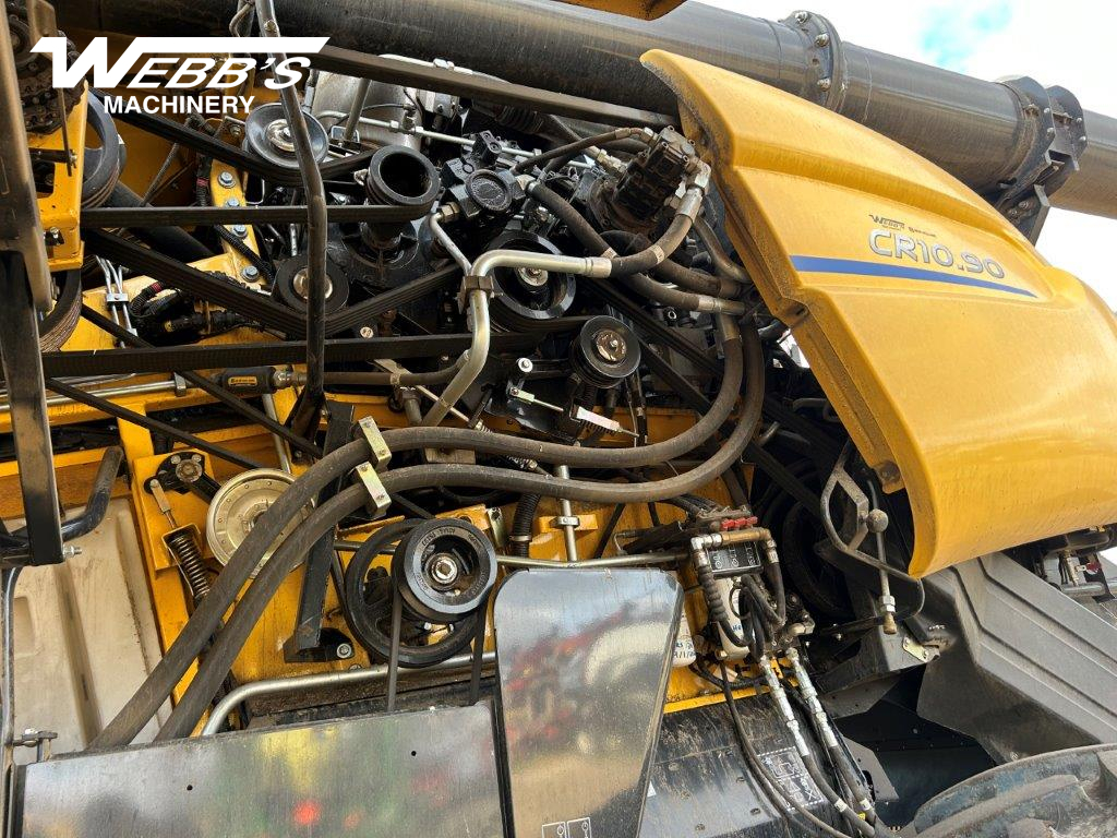 2025 New Holland CR10.90Z Combine