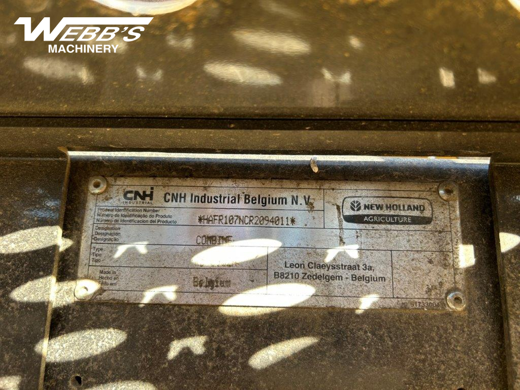2024 New Holland CR10.90Z Combine