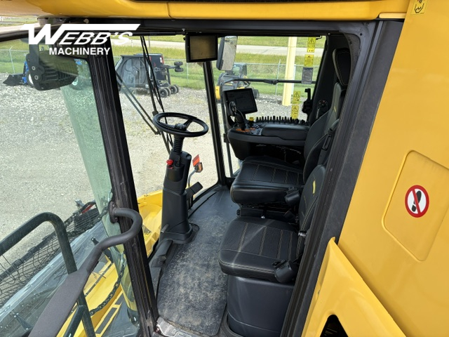 2024 New Holland CR10.90Z Combine