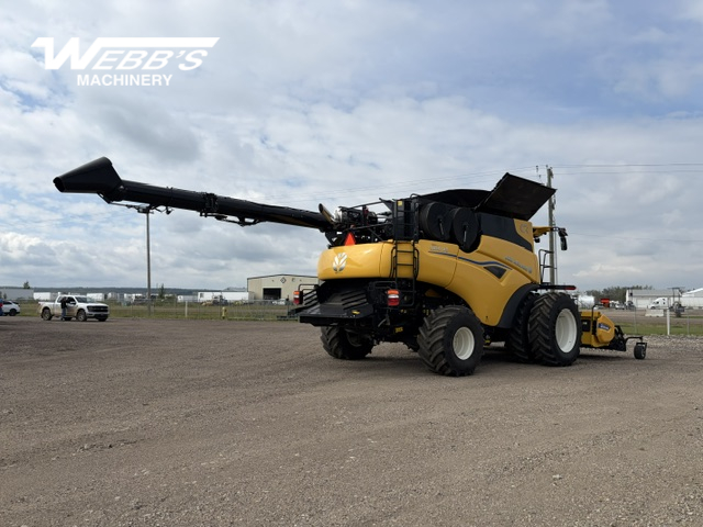 2024 New Holland CR10.90Z Combine