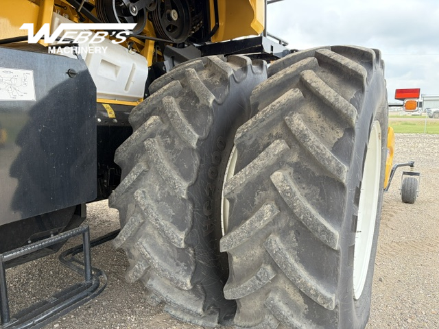 2024 New Holland CR10.90Z Combine