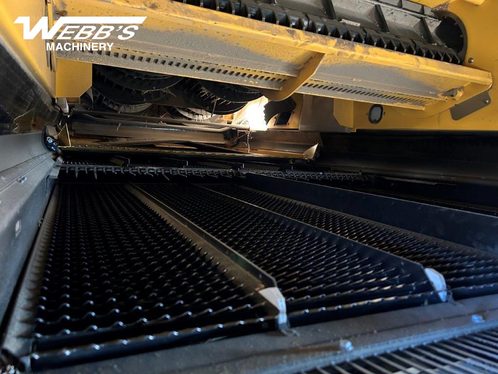 2024 New Holland CR10.90Z Combine