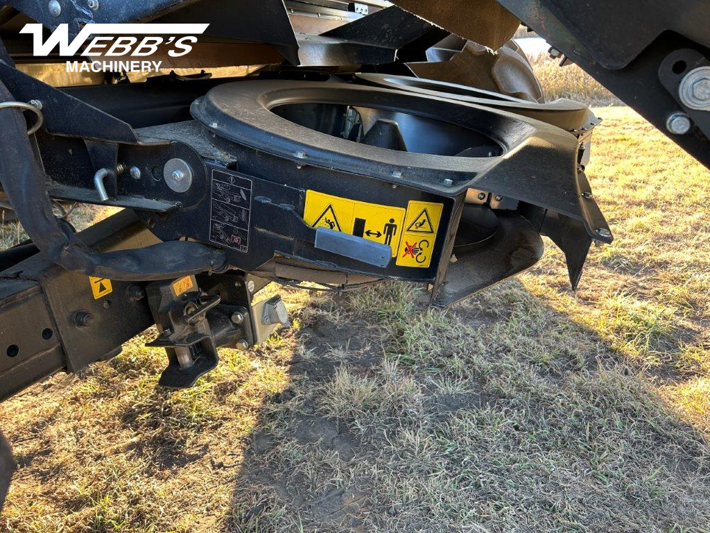 2024 New Holland CR10.90Z Combine