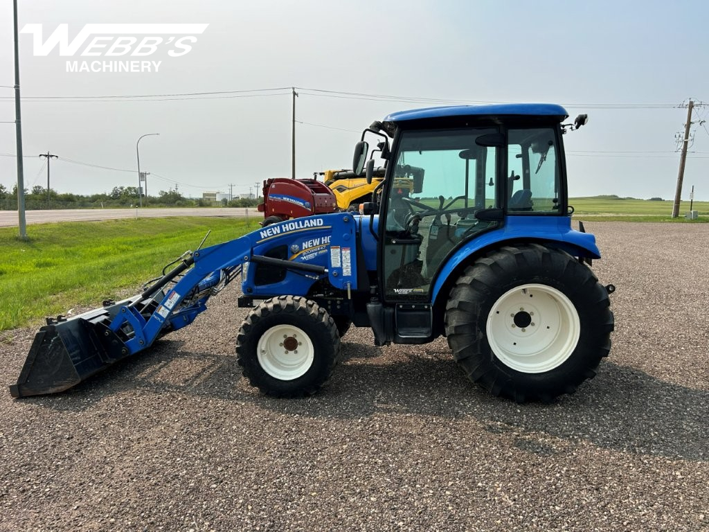 2015 New Holland Boomer 47 Tractor