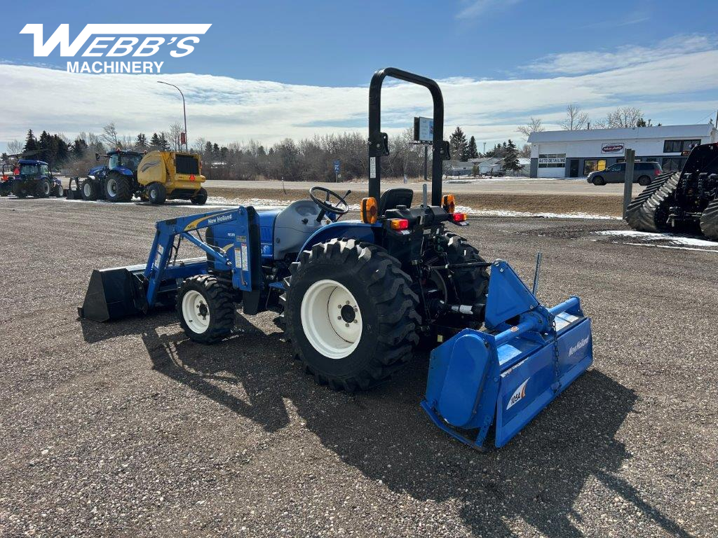 2013 New Holland Workmaster 40 Tractor