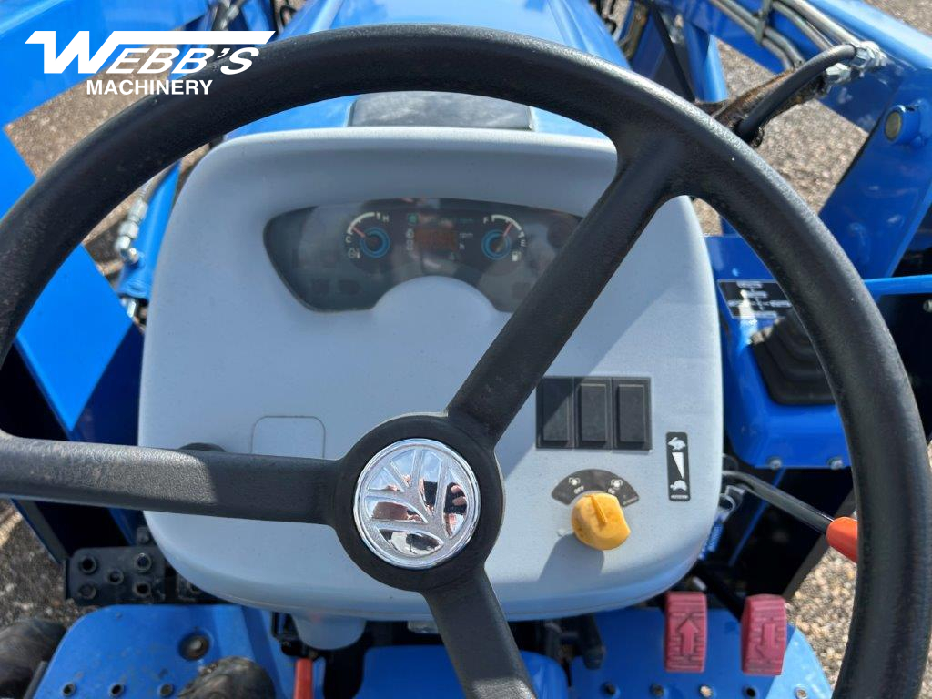 2013 New Holland Workmaster 40 Tractor