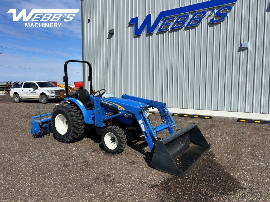 2013 New Holland Workmaster 40 Tractor
