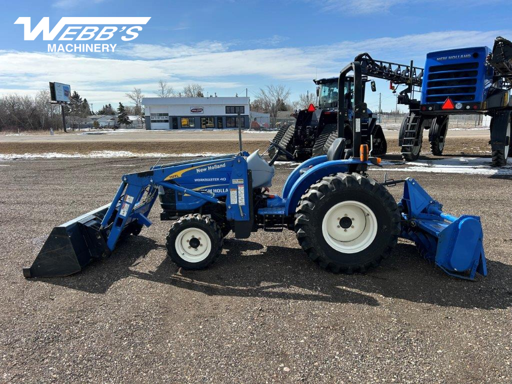 2013 New Holland Workmaster 40 Tractor