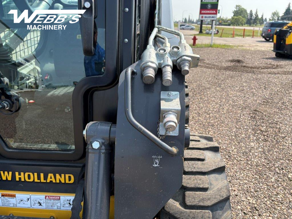 2021 New Holland L328 Skid Steer Loader