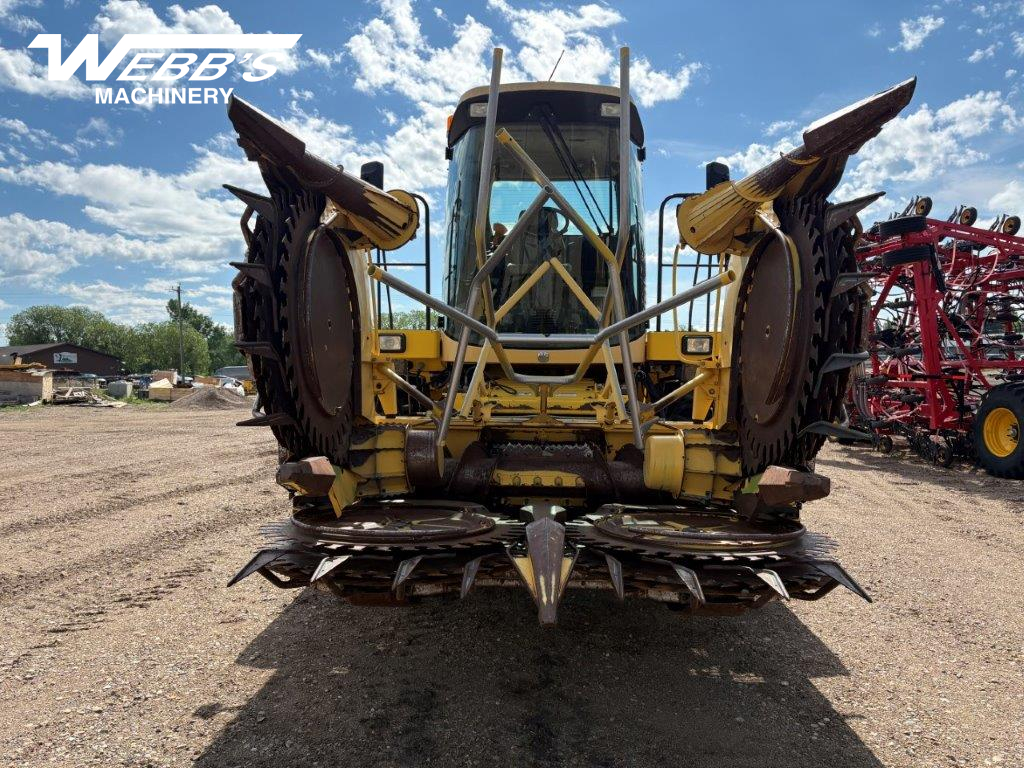 2005 New Holland FX60 Forage Harvester