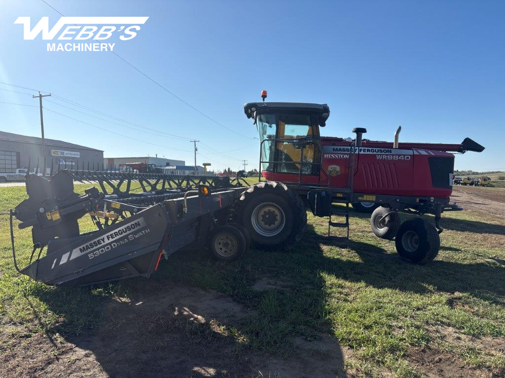 2017 Massey Ferguson WR9840 Windrower
