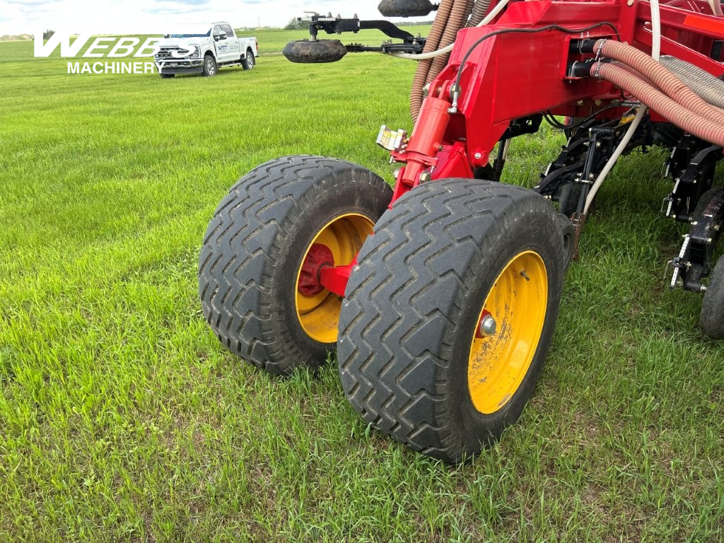 2025 Bourgault 3335-66PHD Air Drill