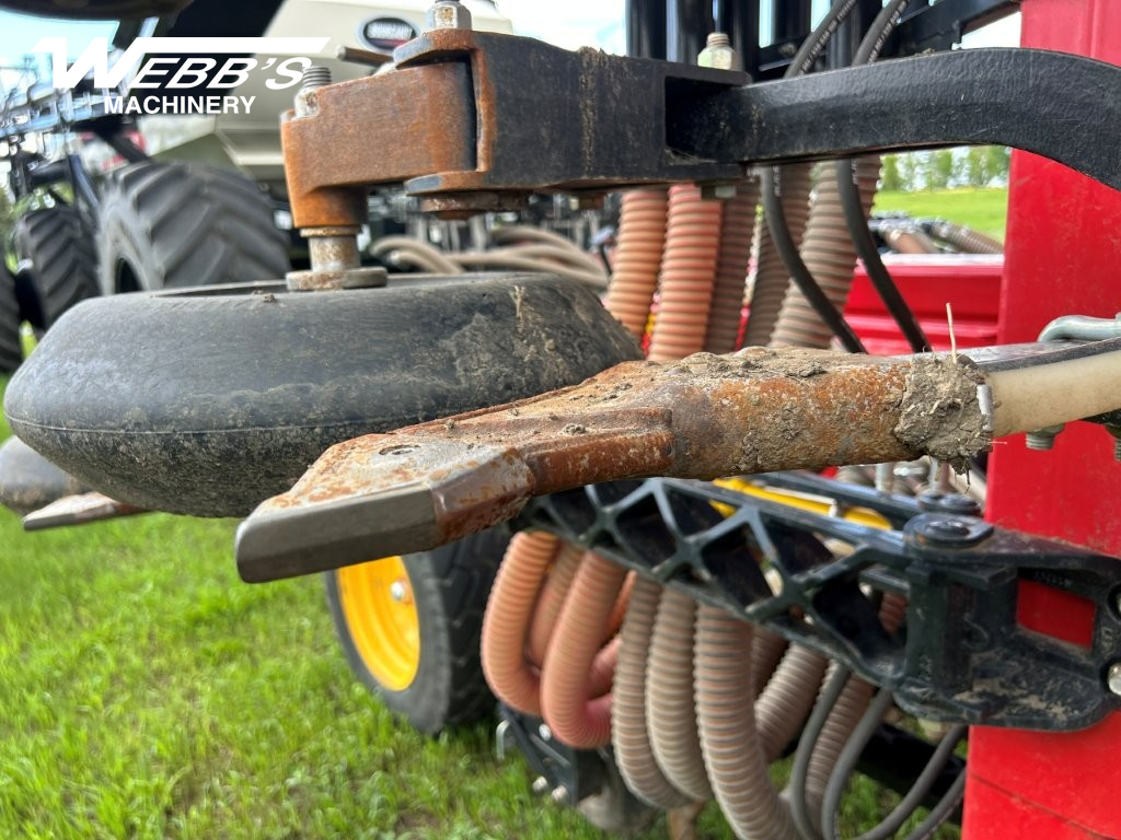 2025 Bourgault 3335-66PHD Air Drill