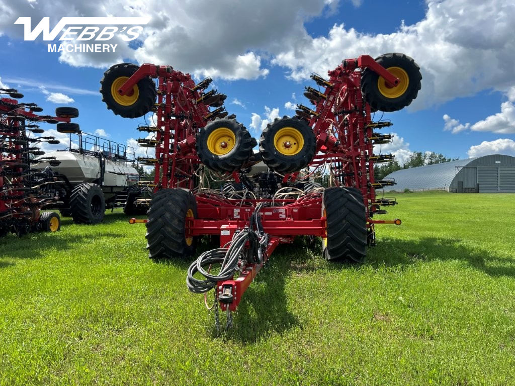 2025 Bourgault 3335-66PHD Air Drill