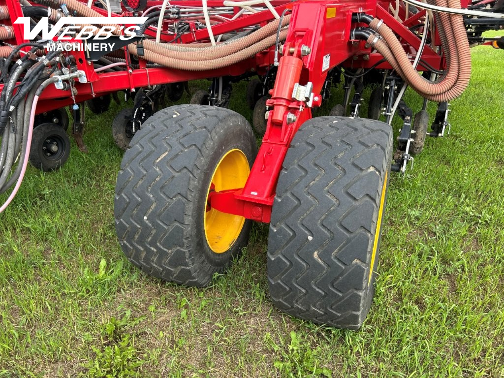 2025 Bourgault 3335-66PHD Air Drill