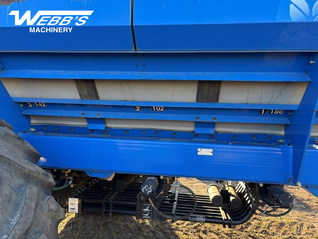 2020 New Holland P2082/P1060 Air Drill