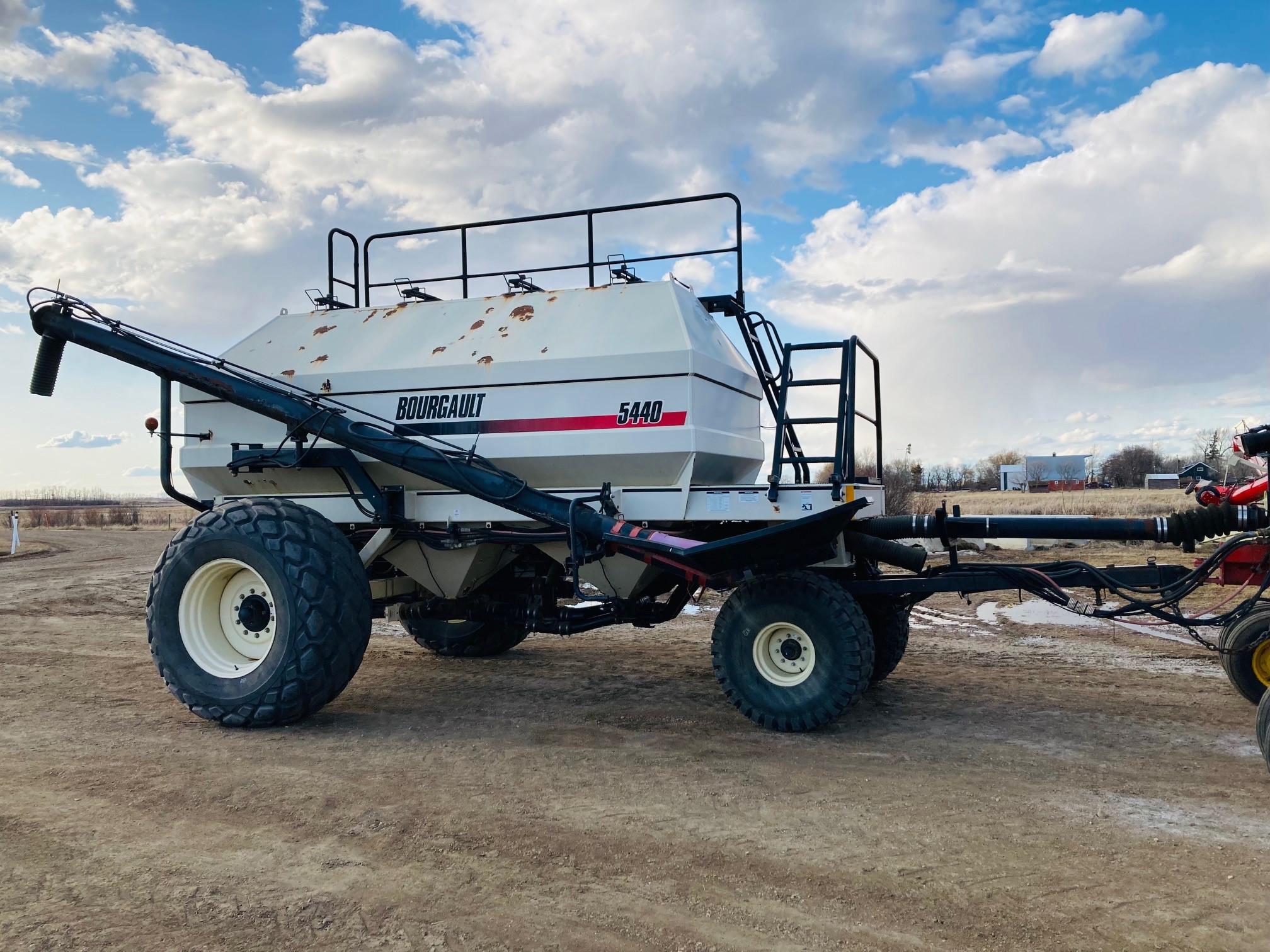2001 Bourgault 5440 Air Tank/Cart for sale in Dewberry, AB IronSearch