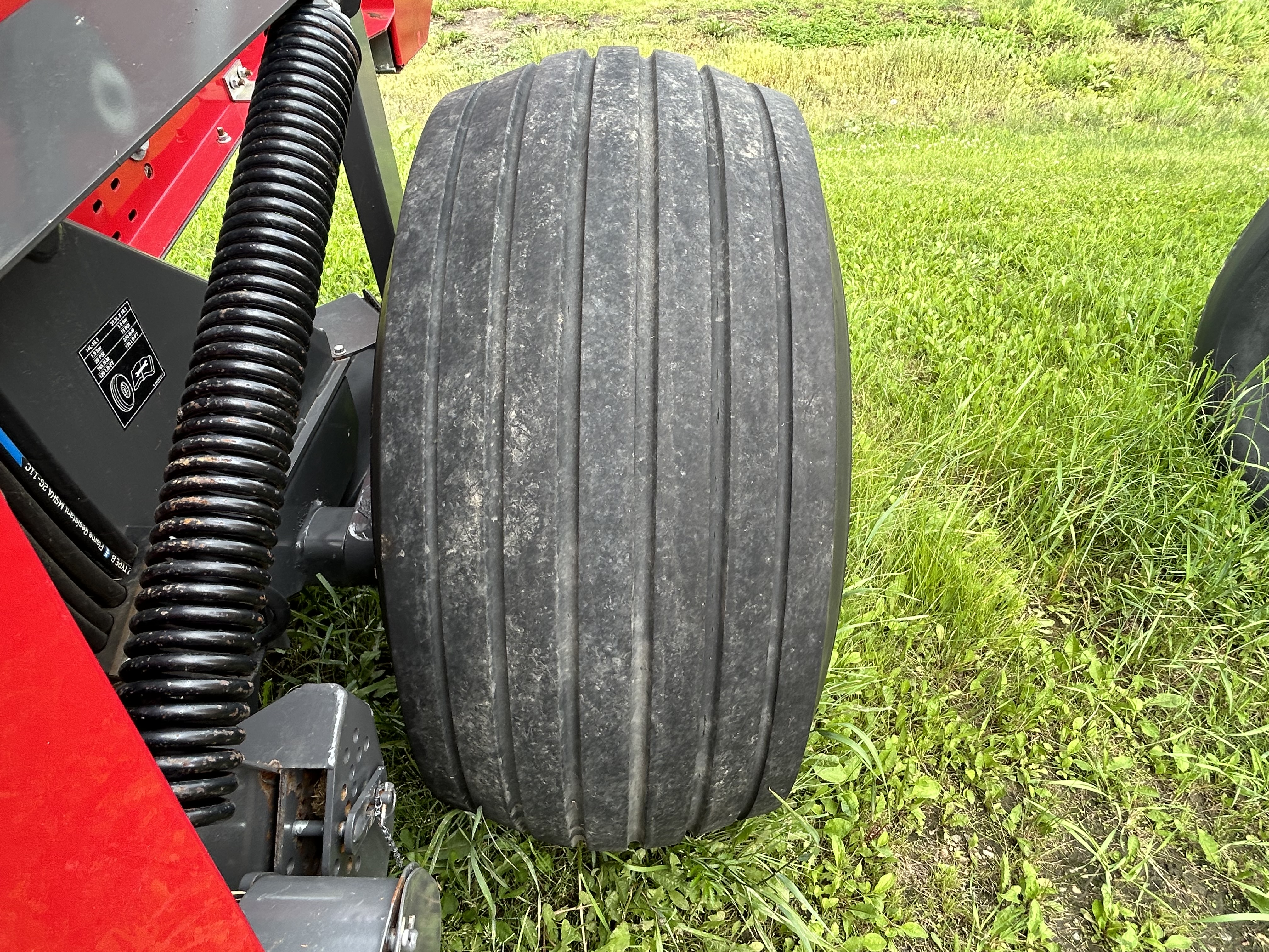 2016 Massey Ferguson 2956A Baler/Round