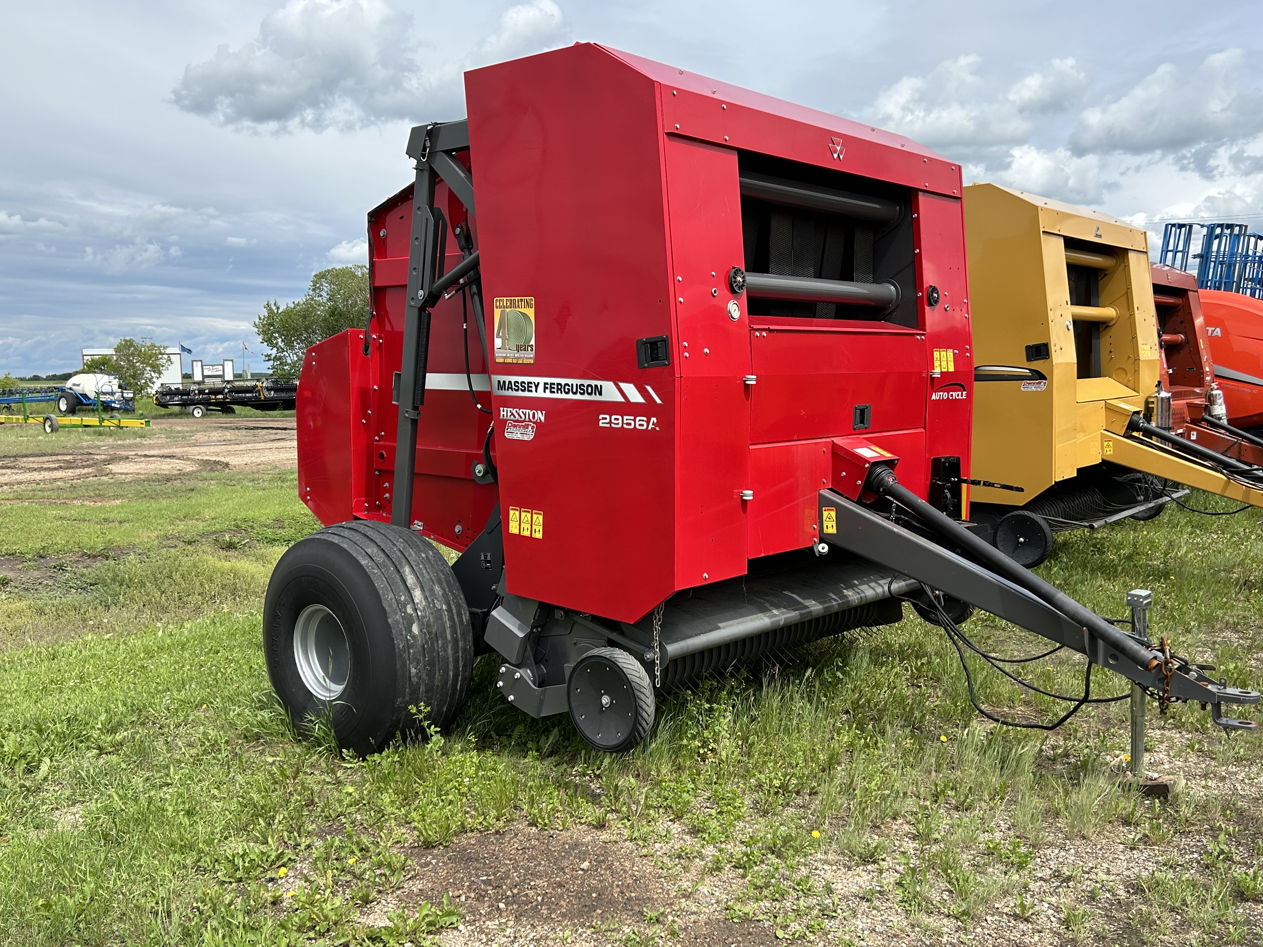 2016 Massey Ferguson 2956A Baler/Round