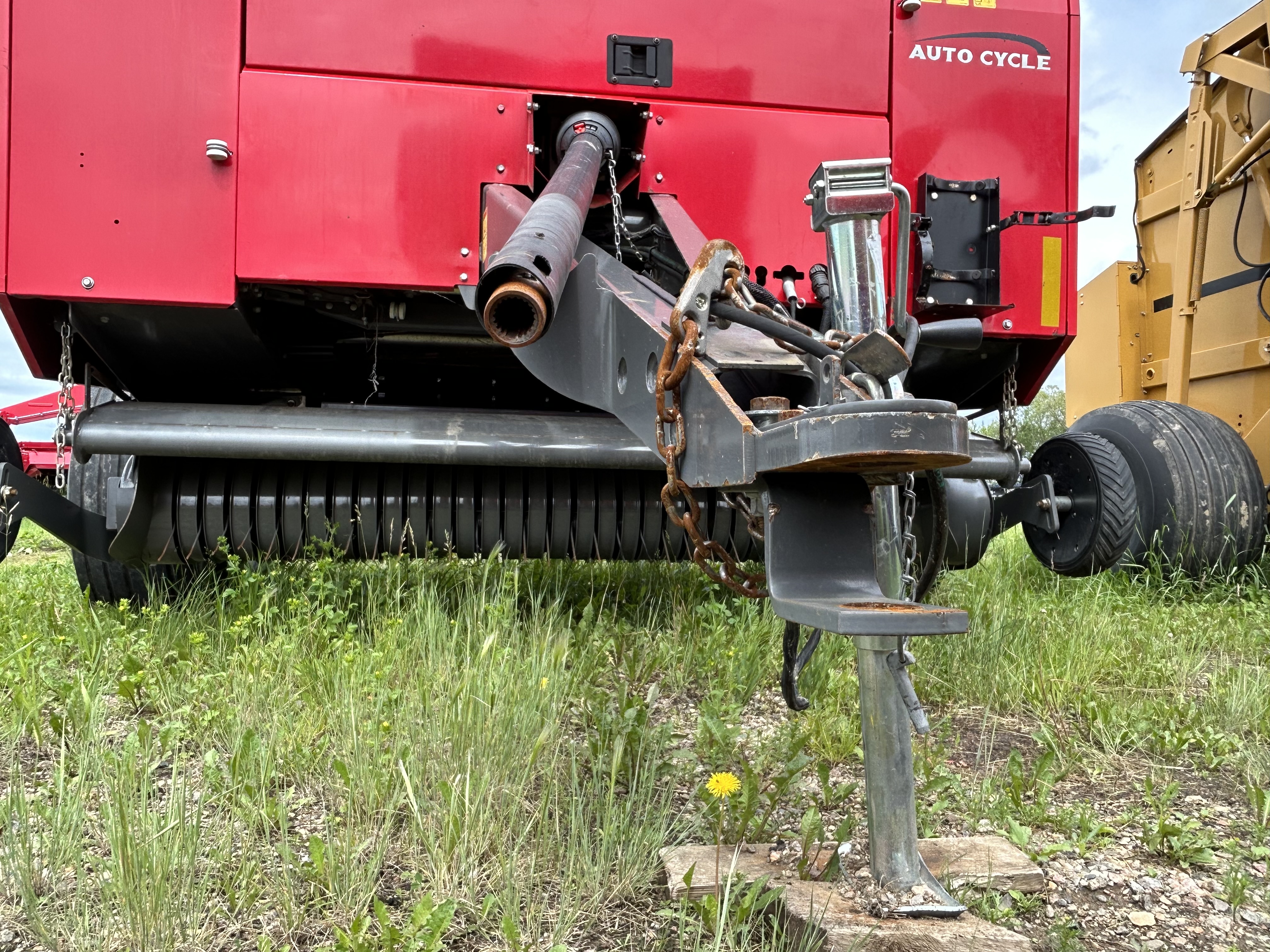 2016 Massey Ferguson 2956A Baler/Round