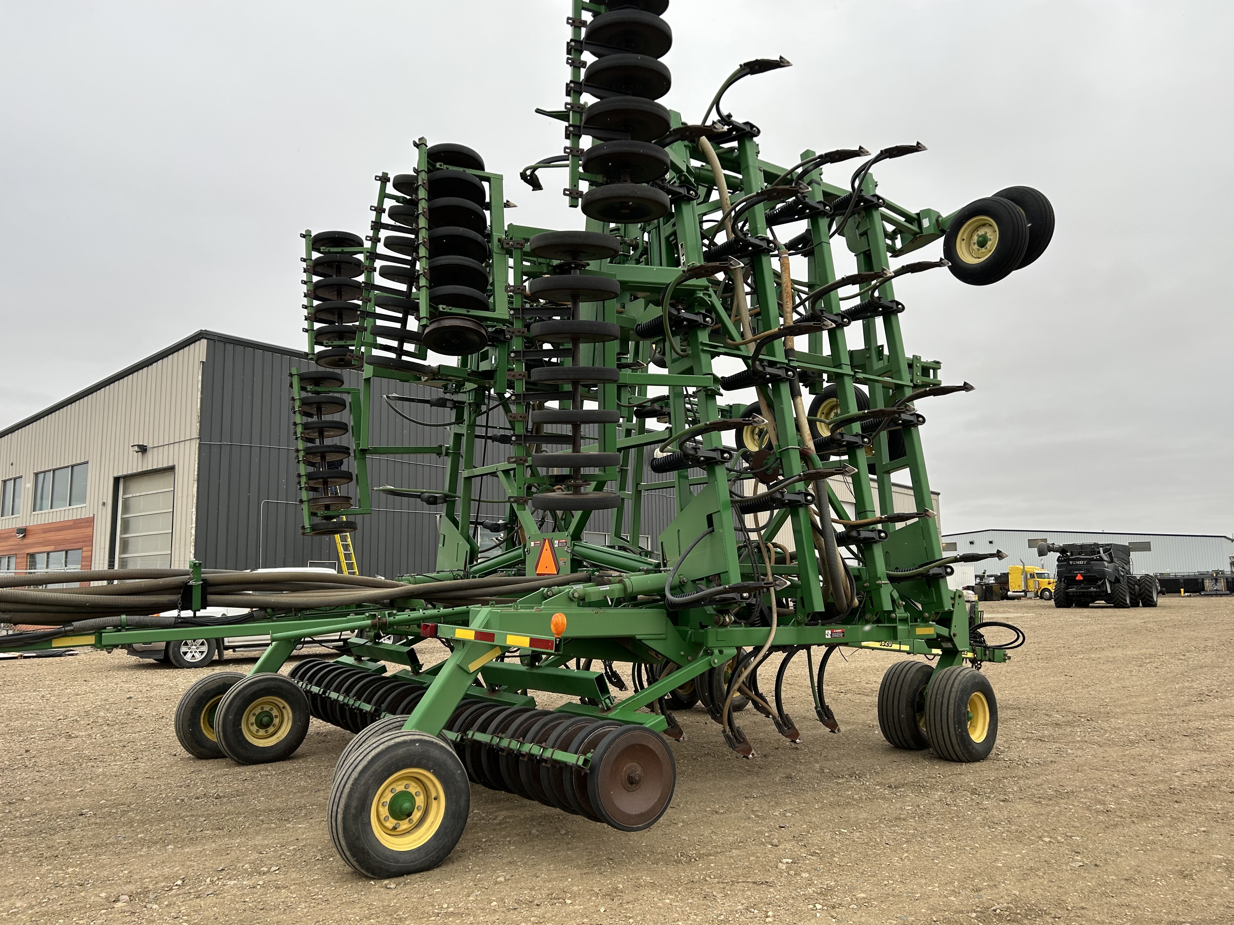 2000 John Deere 1820 Air Drill